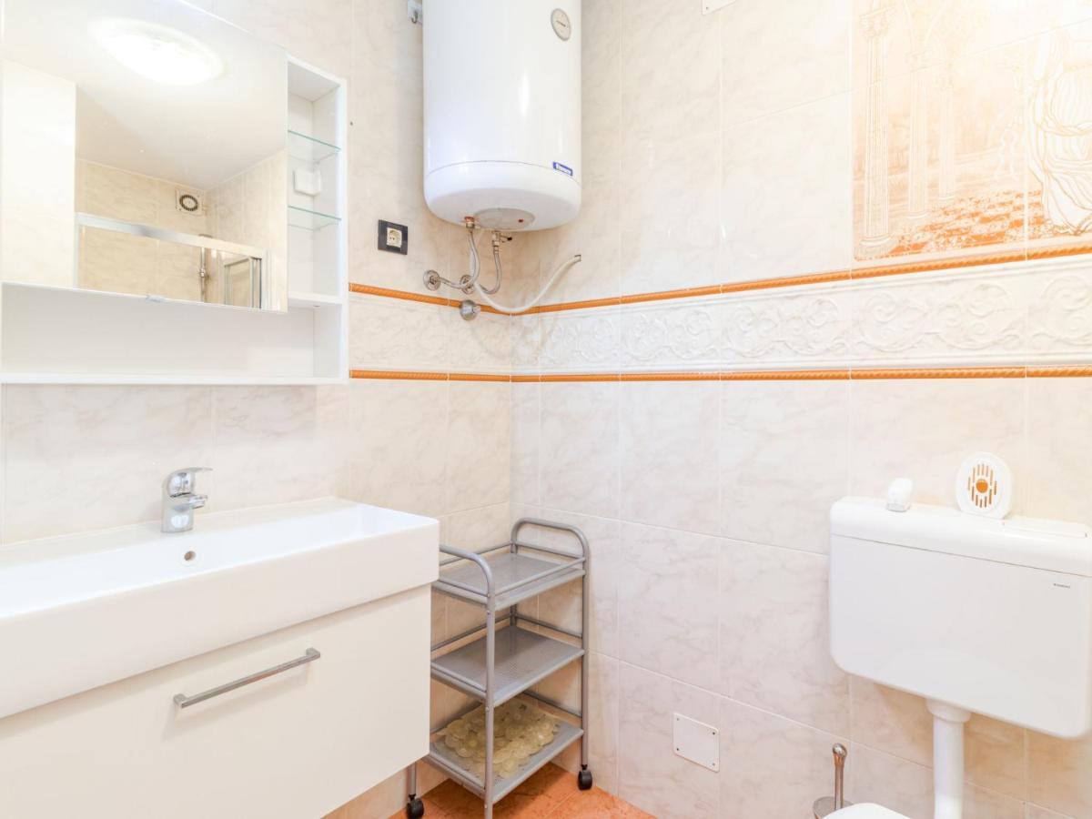 Apartment Antonella & Napoletano-1 By Interhome *